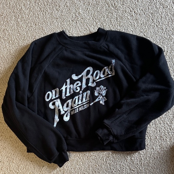 On the Road Again Black Graphic Crop Top - Picture 1 of 3